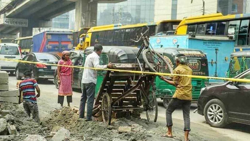 রাস্তা খোঁড়ার অনুমতি নেই চালু হচ্ছে না ৯ উপকেন্দ্র