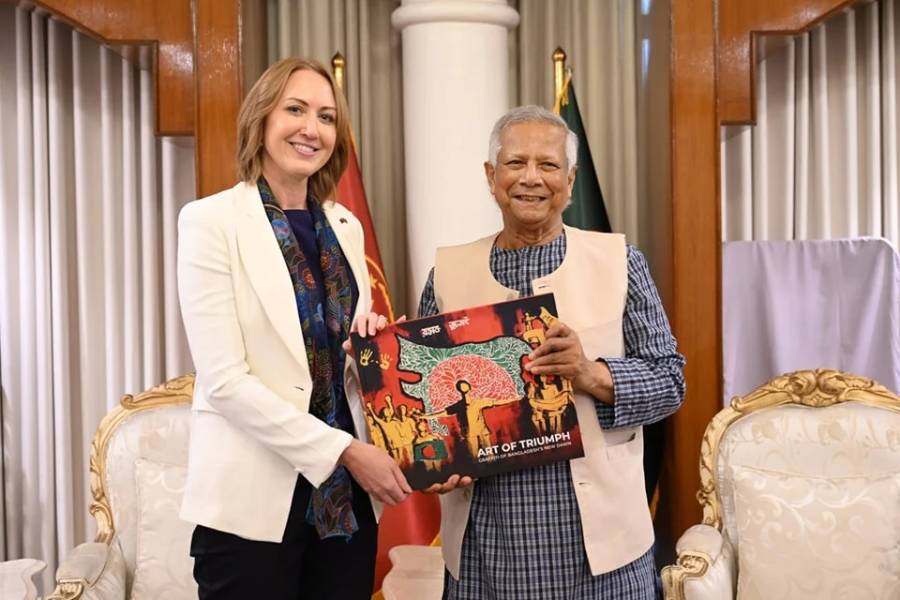 ঢাকায় ফের ভিসা কার্যক্রম চালু অস্ট্রেলিয়ার, ধন্যবাদ প্রধান উপদেষ্টার