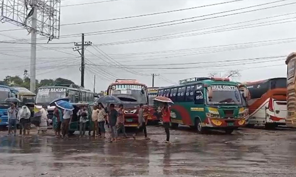 সুনামগঞ্জে পরিবহন শ্রমিকদের কর্মবিরতি, বাস চলাচল বন্ধ