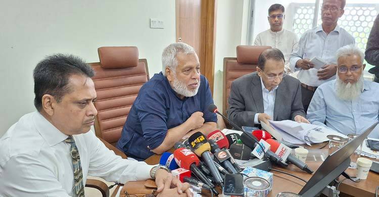 অটোরিকশা উঠিয়ে দেওয়া উচিত, কিন্তু এগুলো কর্মসংস্থানের উৎস
