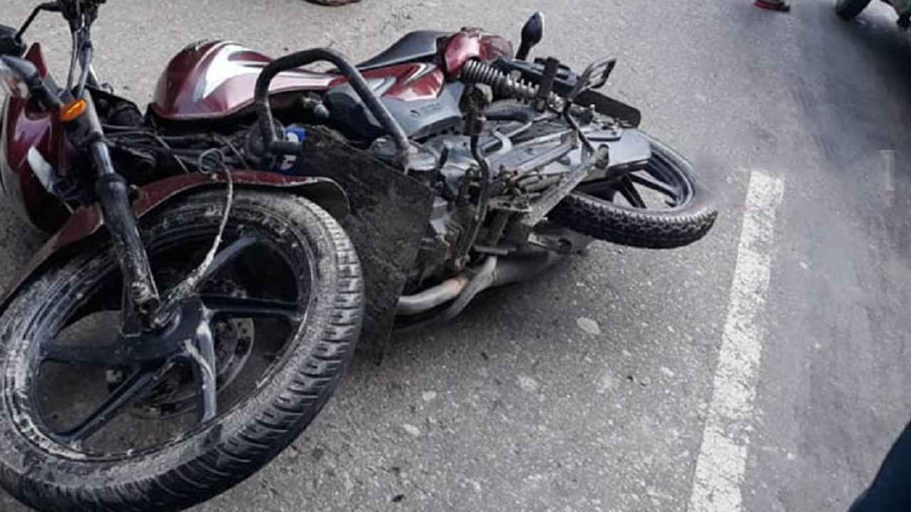 মীরসরাইয়ে ট্রাকের ধাক্কায় প্রাণ গেল মোটরসাইকেল আরোহীর