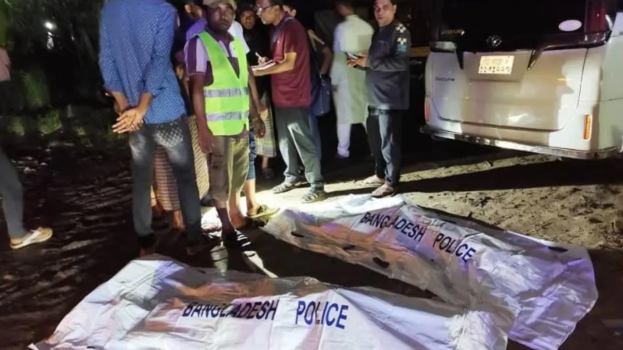 চট্টগ্রামের লোহাগাড়ায় বাসের ধাক্কায় ২ জনের মৃত্যু