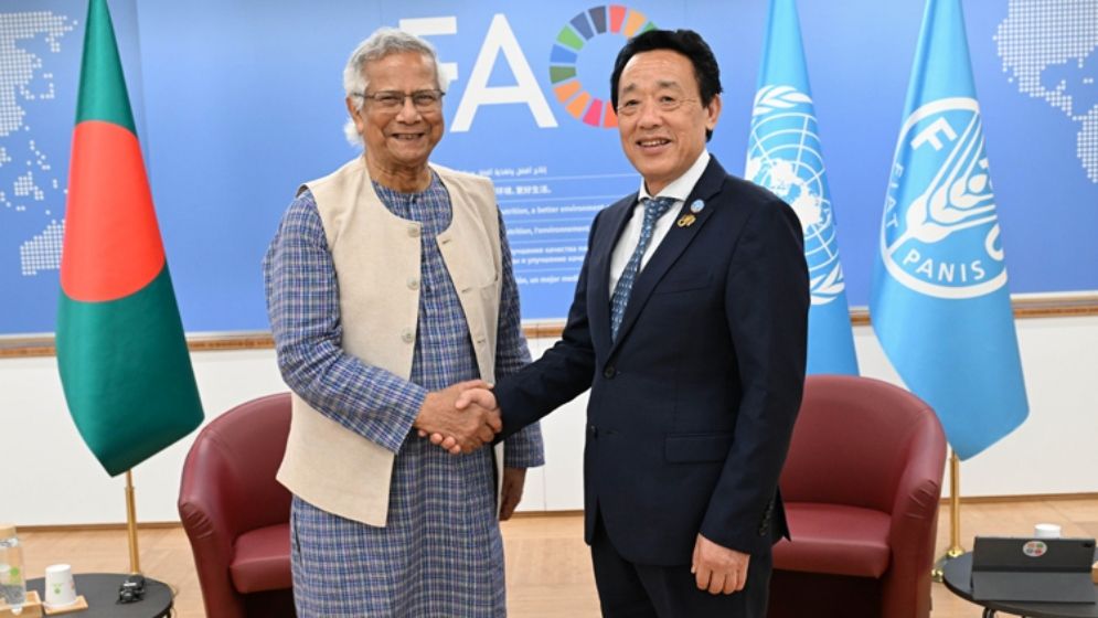 মৎস্য আহরণ ও ফল রপ্তানি বাড়াতে সহায়তার আশ্বাস প্রধান উপদেষ্টাকে এফএওর