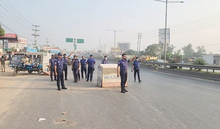 রাজধানীতে কেমন চলছে লকডাউন