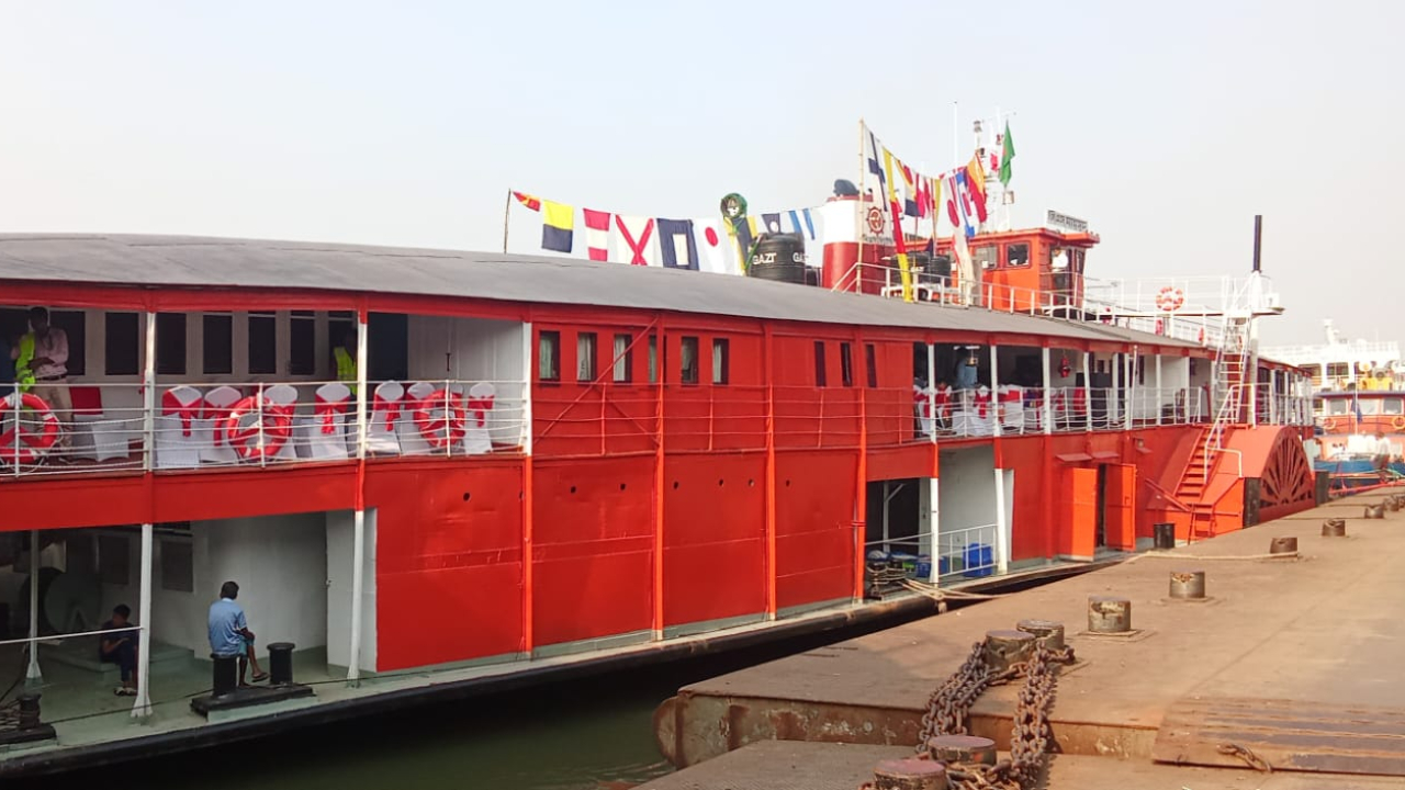 ঢাকা-বরিশাল নৌরুটে প্যাডেল স্টিমার মাহসুদ ফের চালু হচ্ছে আজ