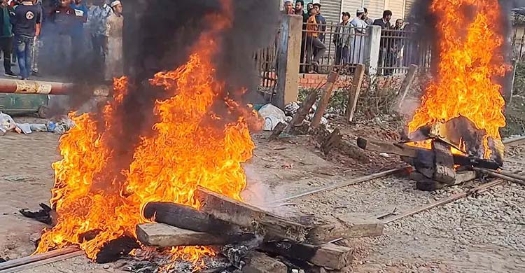 ৯ ঘণ্টা পর ঢাকা-ময়মনসিংহে ট্রেন চলাচল শুরু