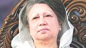 এয়ার অ্যাম্বুলেন্সের কারিগরি ত্রুটির কারণে খালেদা জিয়ার লণ্ডনযাত্রা আবারো পেছাল