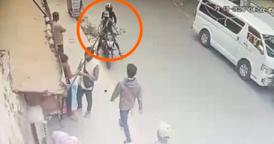 ব্যাংকের পরিচালকের বাসায় গুলি করে চিরকুট ‘আমাদের হত্যা করতে বাধ্য করো না’