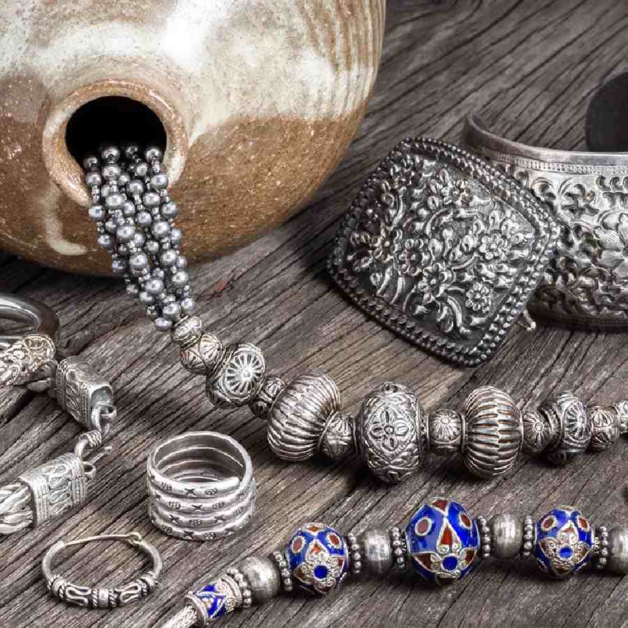 সোনার দামের সঙ্গে বাড়ছে রুপার দামও