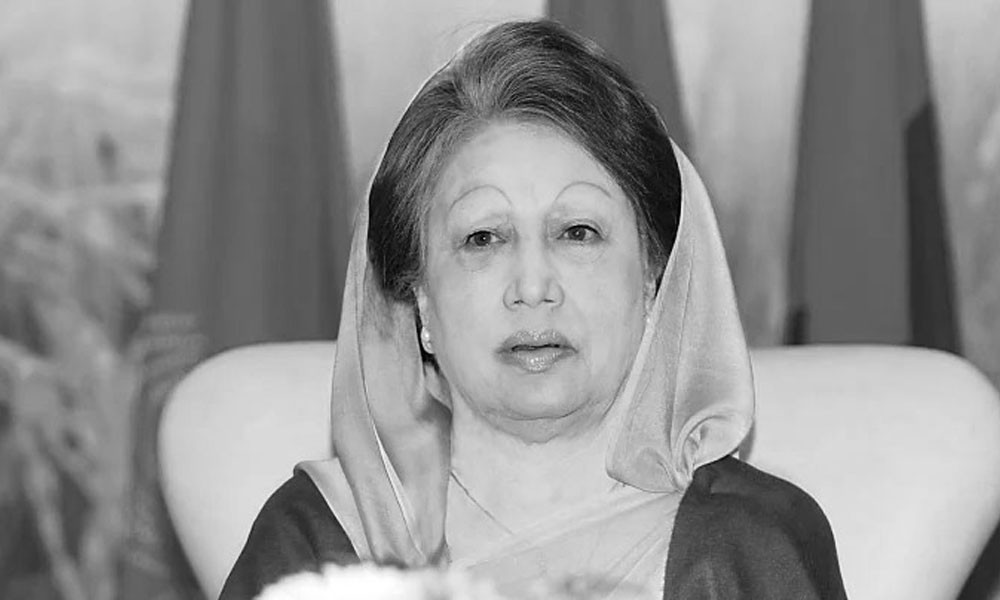 খালেদা জিয়ার মৃত্যুতে দ্বিতীয় দিনে চলছে রাষ্ট্রীয় শোক