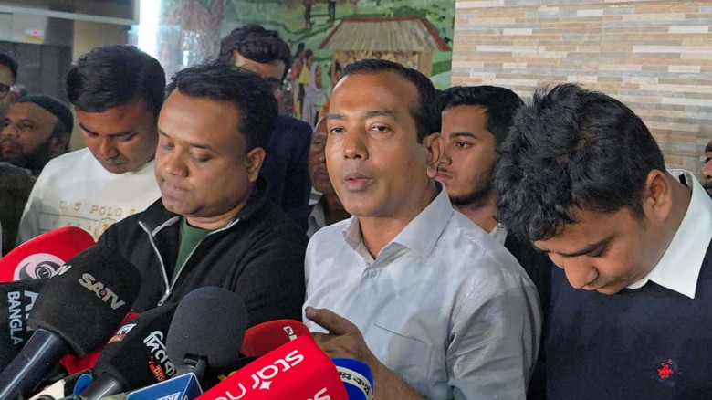 আশ্বস্ত হয়ে ইসির সামনে থেকে সরে গেছে ছাত্রদল