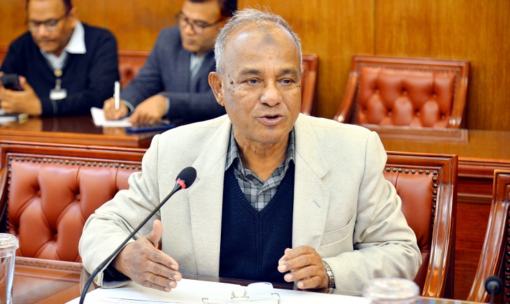 সরকার যথাসময়ে নির্বাচন অনুষ্ঠানে অটল