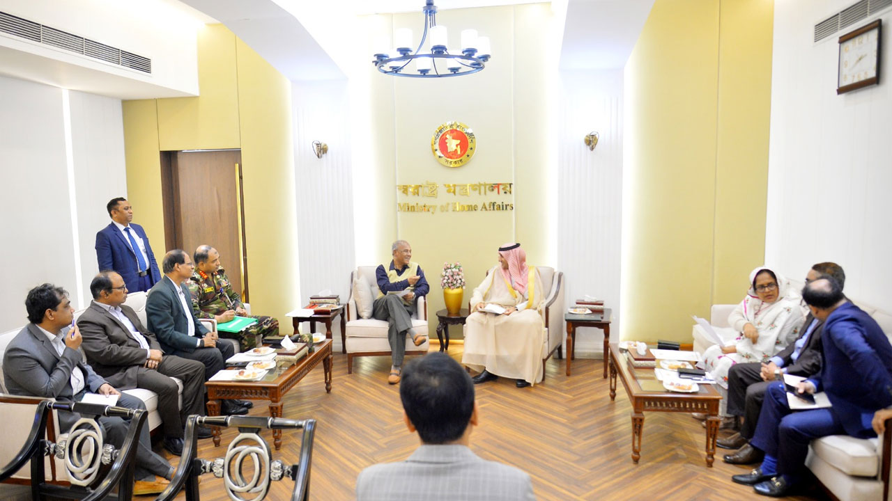সৌদি আরবে অবস্থানরত ৬৯ হাজার রোহিঙ্গা পাচ্ছেন বাংলাদেশি পাসপোর্ট