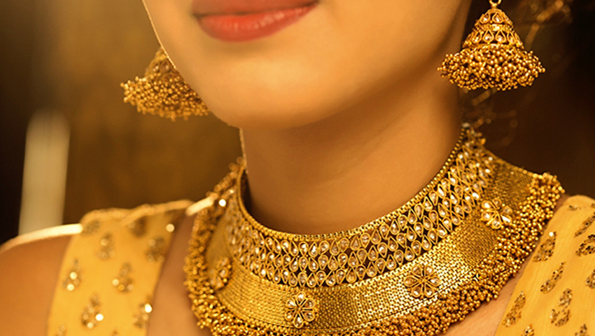 বিশ্ববাজারে সোনার দামে সৃষ্টি হচ্ছে রেকর্ড,দাম বাড়তে পারে দেশেও