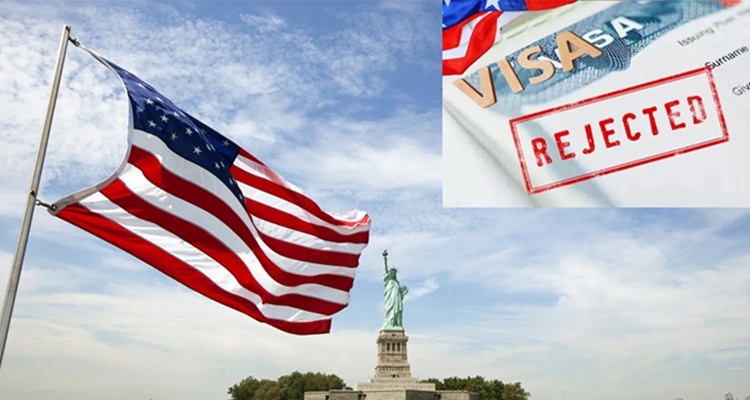 যুক্তরাষ্ট্রে ভিসা স্থগিত, ‘ক্ষতিগ্রস্ত হবেন’ লাখো বাংলাদেশি