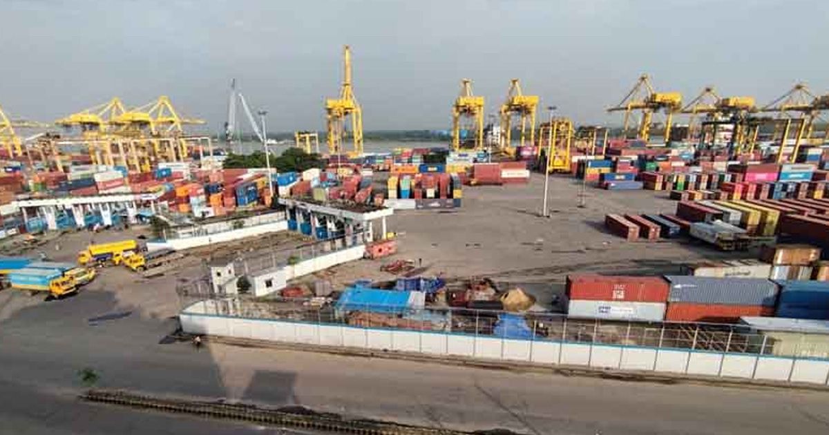 সরকার দ্রুত টেকসই সমাধান নিশ্চিত করলে চট্টগ্রাম বন্দরে সংকট থেকে উত্তরণ সম্ভব