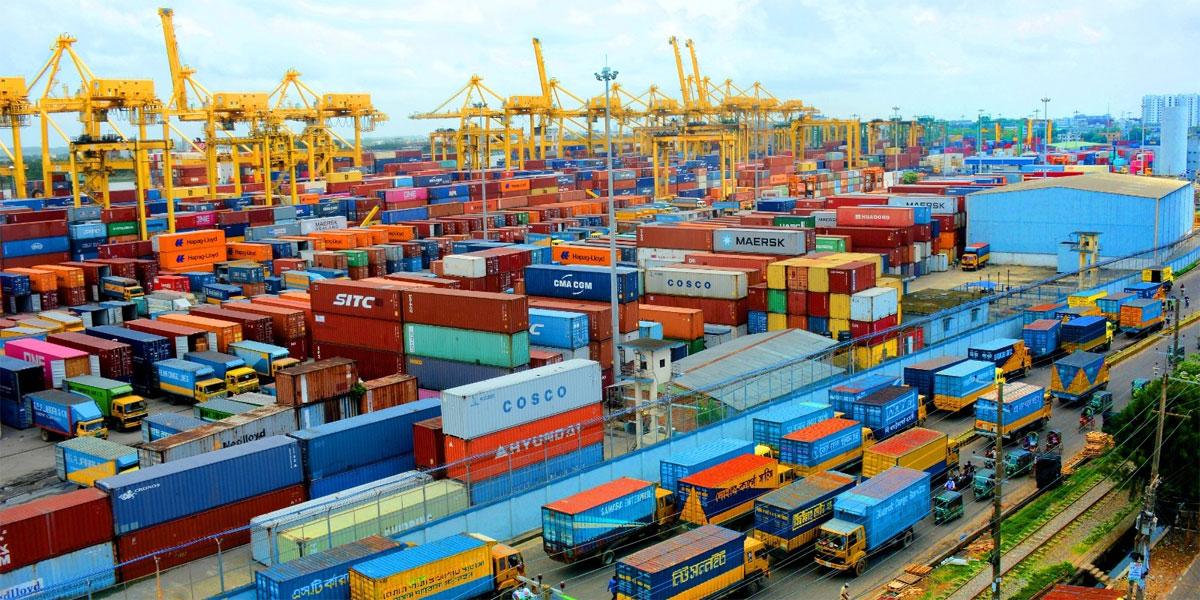 চট্টগ্রাম বন্দর: ধর্মঘটের রেশ কাটেনি বহির্নোঙরে জাহাজজট