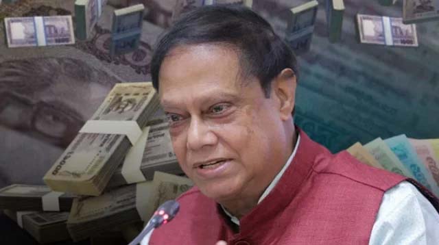 তথ্য গোপন করে টাকা ছাপিয়েছেন গভর্নর