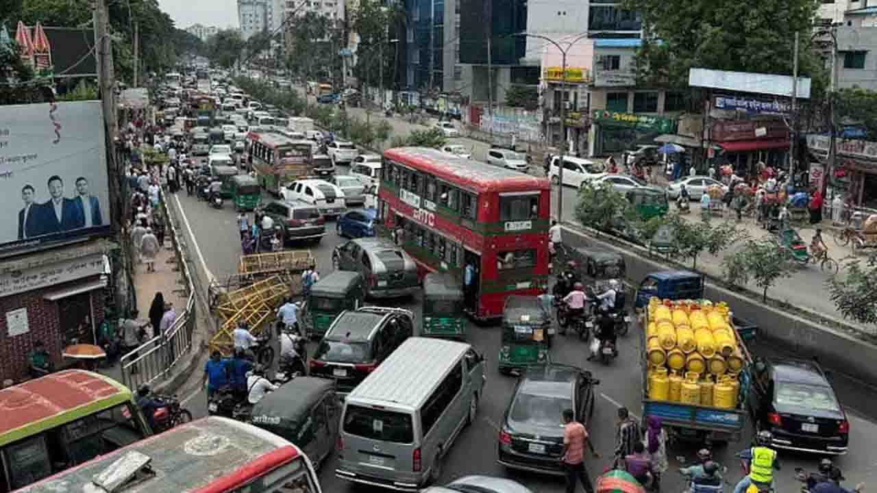 নির্বাচনের ৩ দিন যান চলাচলে বিধিনিষেধ, ভোট দিতে যাবেন কীভাবে
