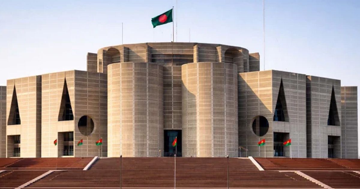 শুরুতেই সরকার ও বিরোধী দলের টানাপোড়েন