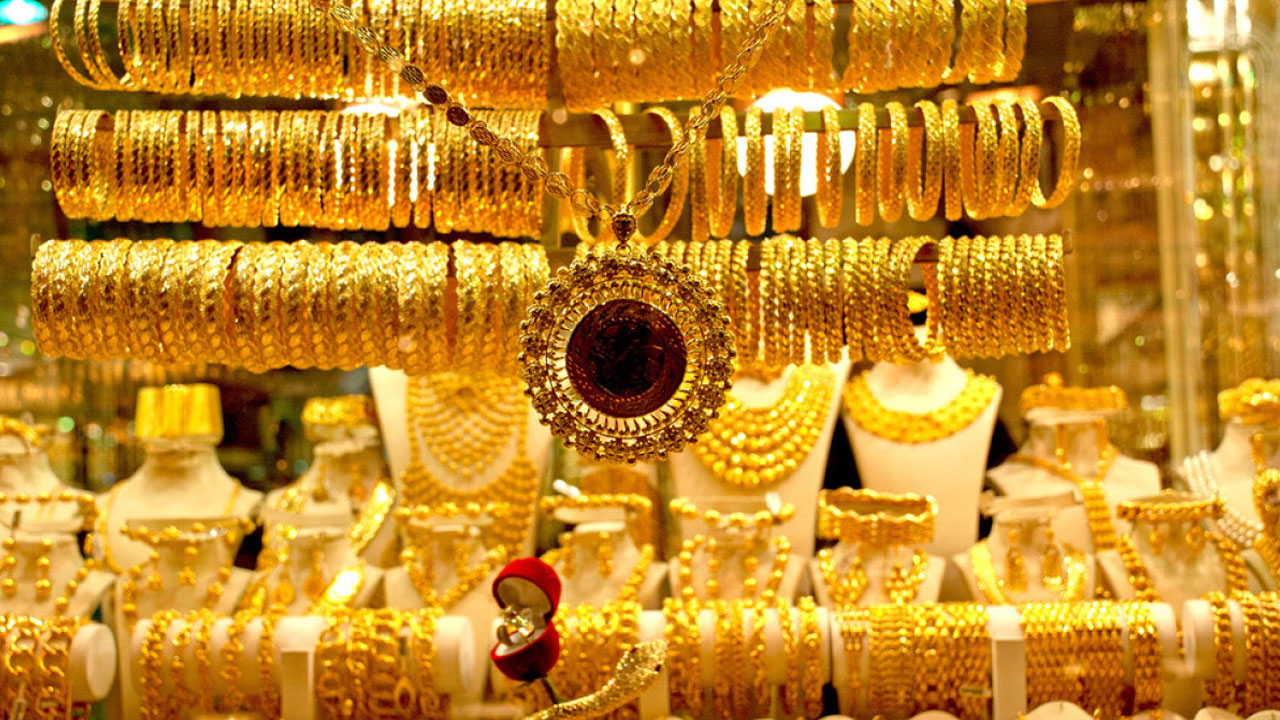 সোনার বাজারে দরপতন,ভরিতে কমলো ৬ হাজার ৫৯০ টাকা