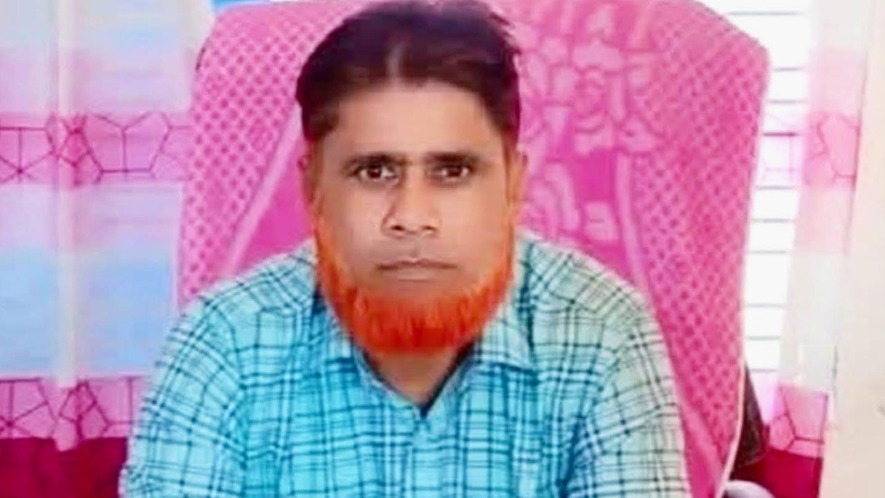 মারামারির মামলায় কারাগারে সেন্ট মার্টিনের চেয়ারম্যান