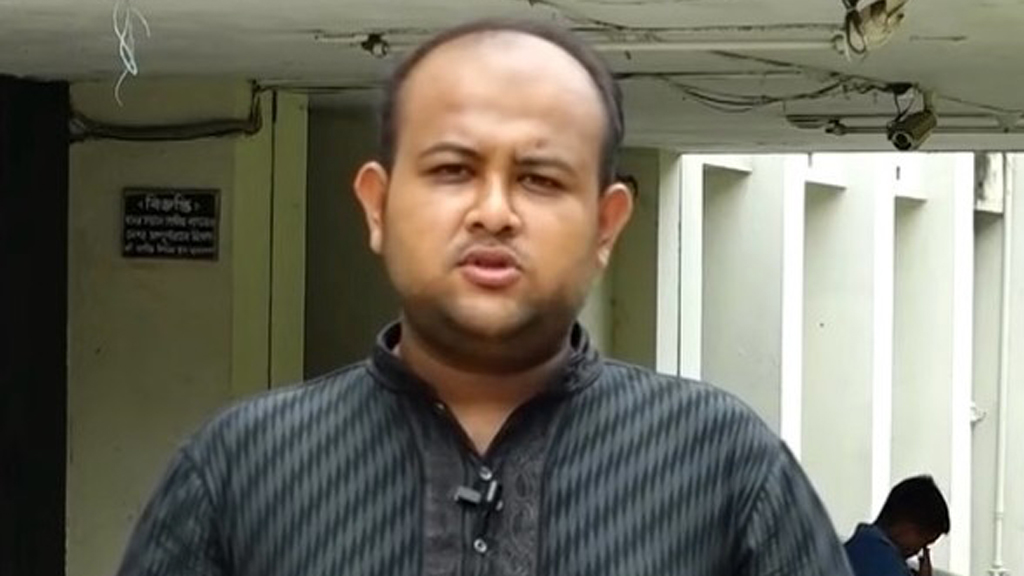 ঢাবি ছাত্রদল নেতা হামিমকে শোকজ, বললেন ‘লিখিত জবাব দেব না’