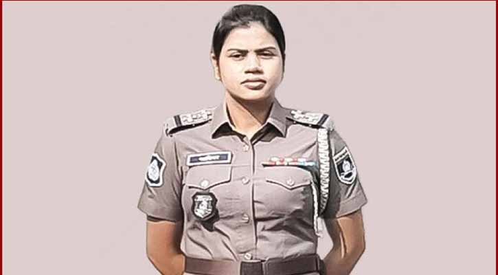 তিন মাসের ব্যবধানে পুলিশের পোশাক বদলের হাওয়া