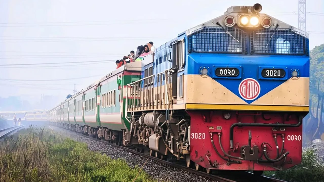 ঈদ ফিরতি ট্রেনযাত্রার চতুর্থ দিনের টিকিট বিক্রি শুরু আজ