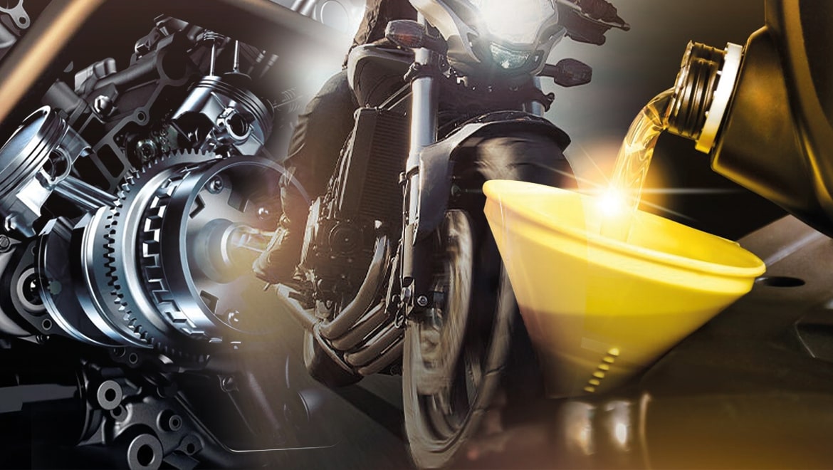 ভেজাল তেলে আয়ু কমছে গাড়ি-বাইকের