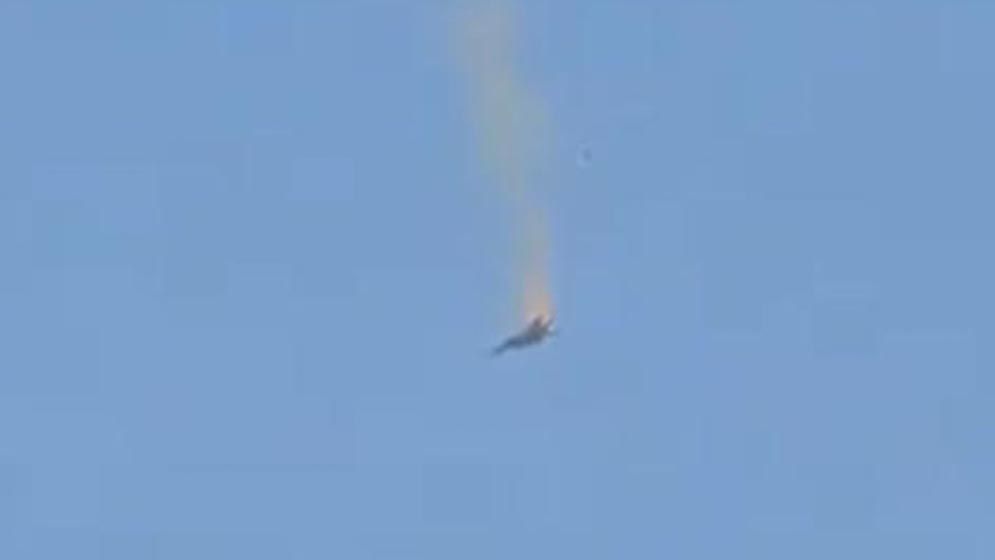 কুয়েতের আকাশসীমায় ইরানের মিসাইলের আঘাতে বিধ্বস্ত মার্কিন 'এফ-১৫' ফাইটার জেট