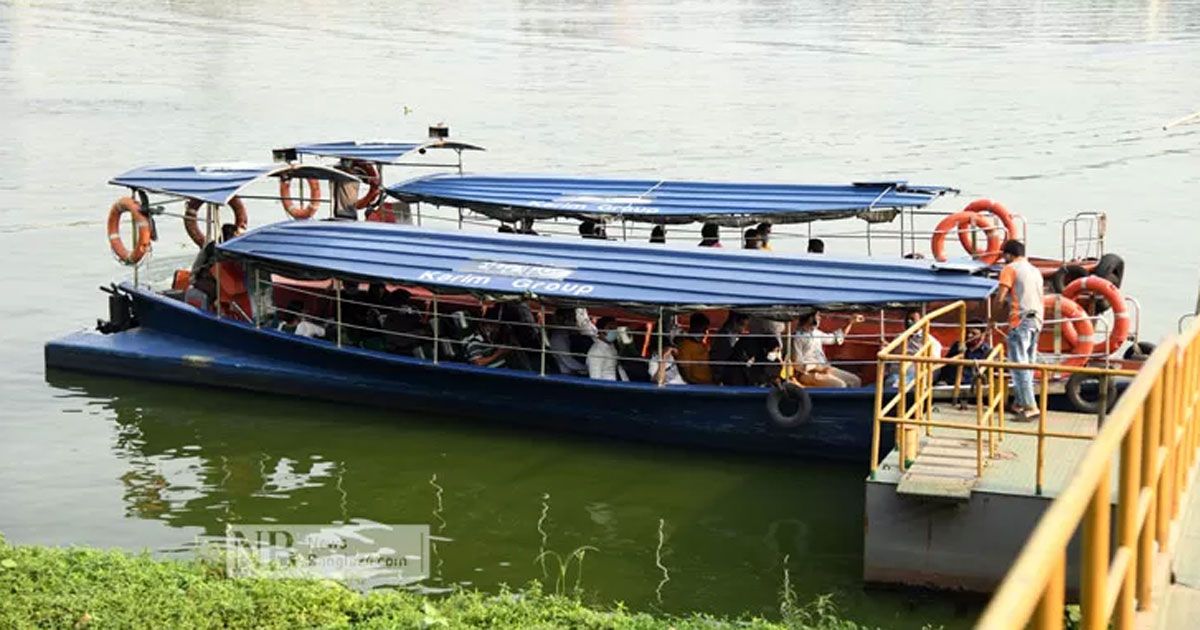 তেল সংকটে থমকে ওয়াটার ট্যাক্সি, যাত্রীশূন্য টার্মিনাল এখন সেলফি স্পট