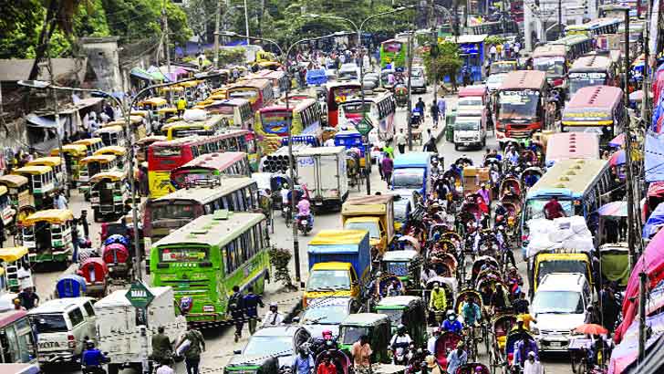 ঈদযাত্রায় সড়কের ২০৭ স্পটে যানজটের শঙ্কা