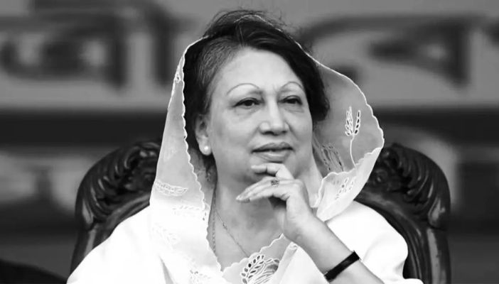 গণতন্ত্রের অগ্রযাত্রায় শ্রেষ্ঠ অদম্য নারী সম্মাননায় ভূষিত হচ্ছেন বেগম খালেদা জিয়া