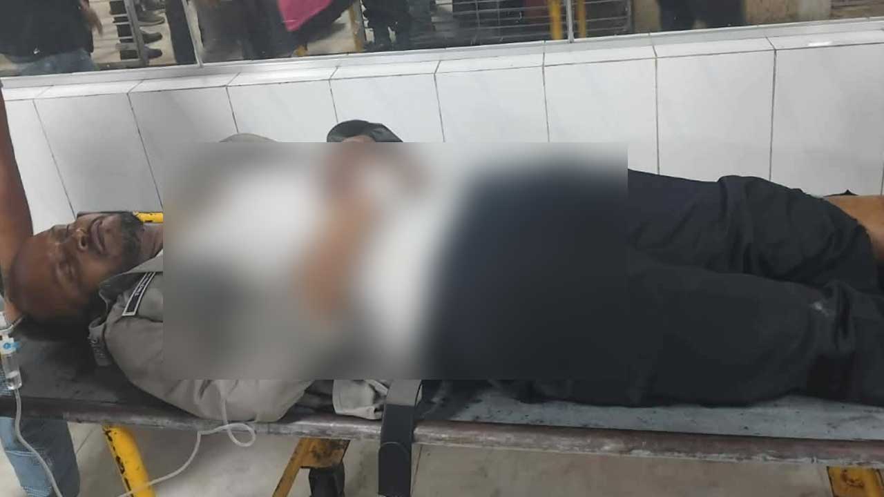 সায়েদাবাদে মাদক কারবারিদের গুলিতে ডিনসির ইন্সপেক্টর গুলিবিদ্ধ