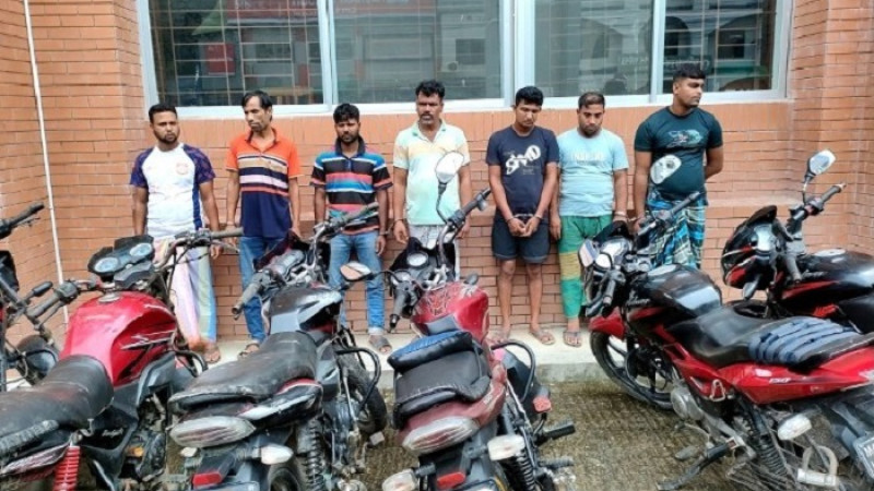 ঢাকায় প্রতিদিন চুরি হচ্ছে একটি গাড়ি-মোটরসাইকেল