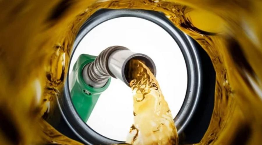 হরমুজ খোলায় বিশ্ববাজারে তেলের দামে বড় পতন