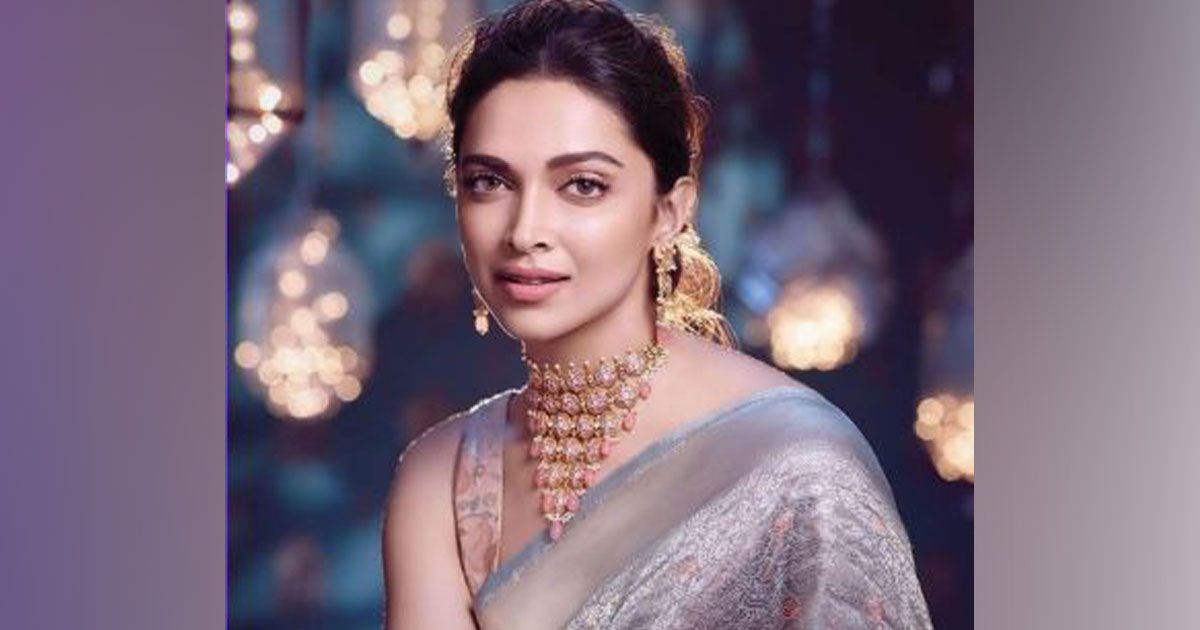 অন্তঃসত্ত্বা দীপিকাকে নিয়ে সব গুঞ্জন ওড়ালেন নির্মাতারা