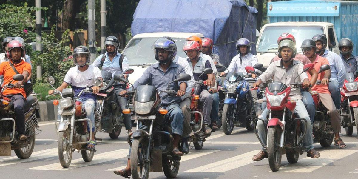 রাইড শেয়ারিং পেশায় জড়িতরা বিপাকে