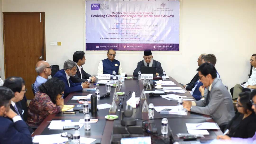 দেশের জ্বালানি মজুত ৩ মাসের চাহিদা মেটানোর মতো, যা গুরুতর সীমাবদ্ধতা