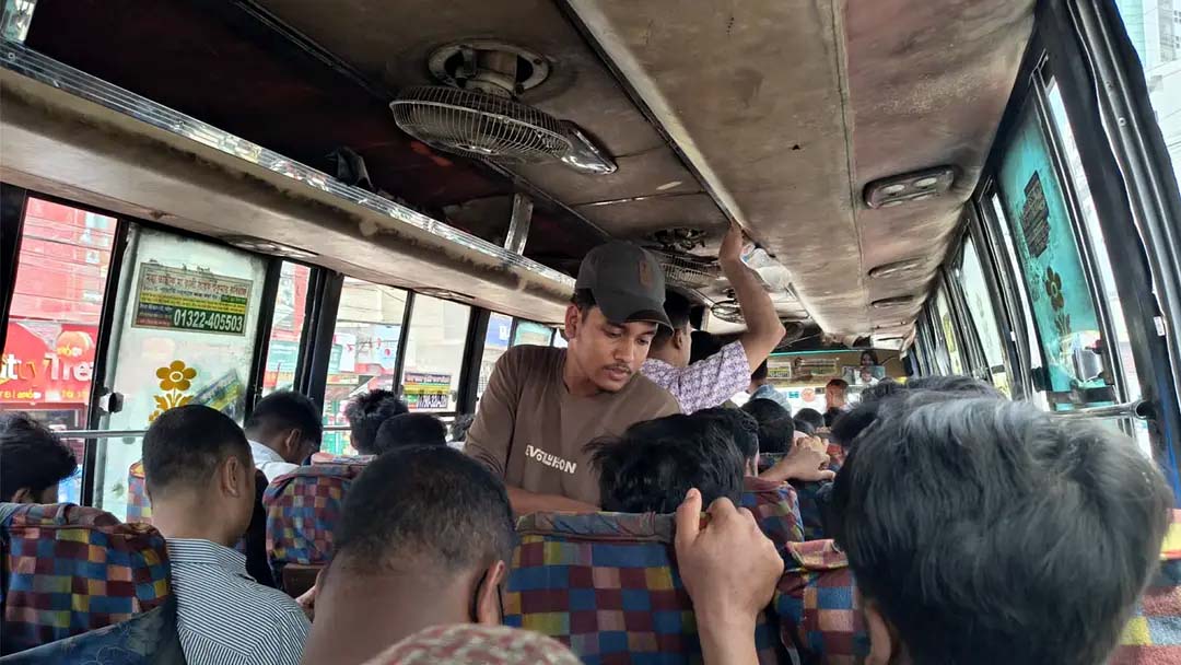 সরকারের ১১ পয়সা বাস্তবে কোথায় ঠেকবে, যাত্রীদের আগাম দুশ্চিন্তা