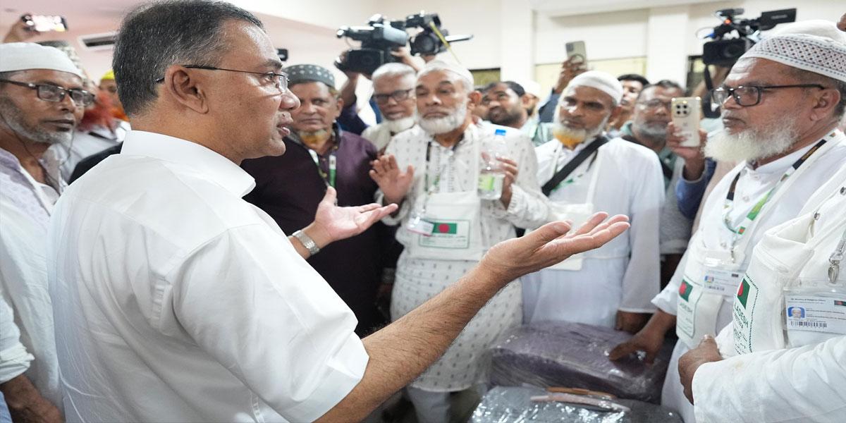 হজের প্রথম ফ্লাইট উদ্বোধন করলেন প্রধানমন্ত্রী তারেক রহমান