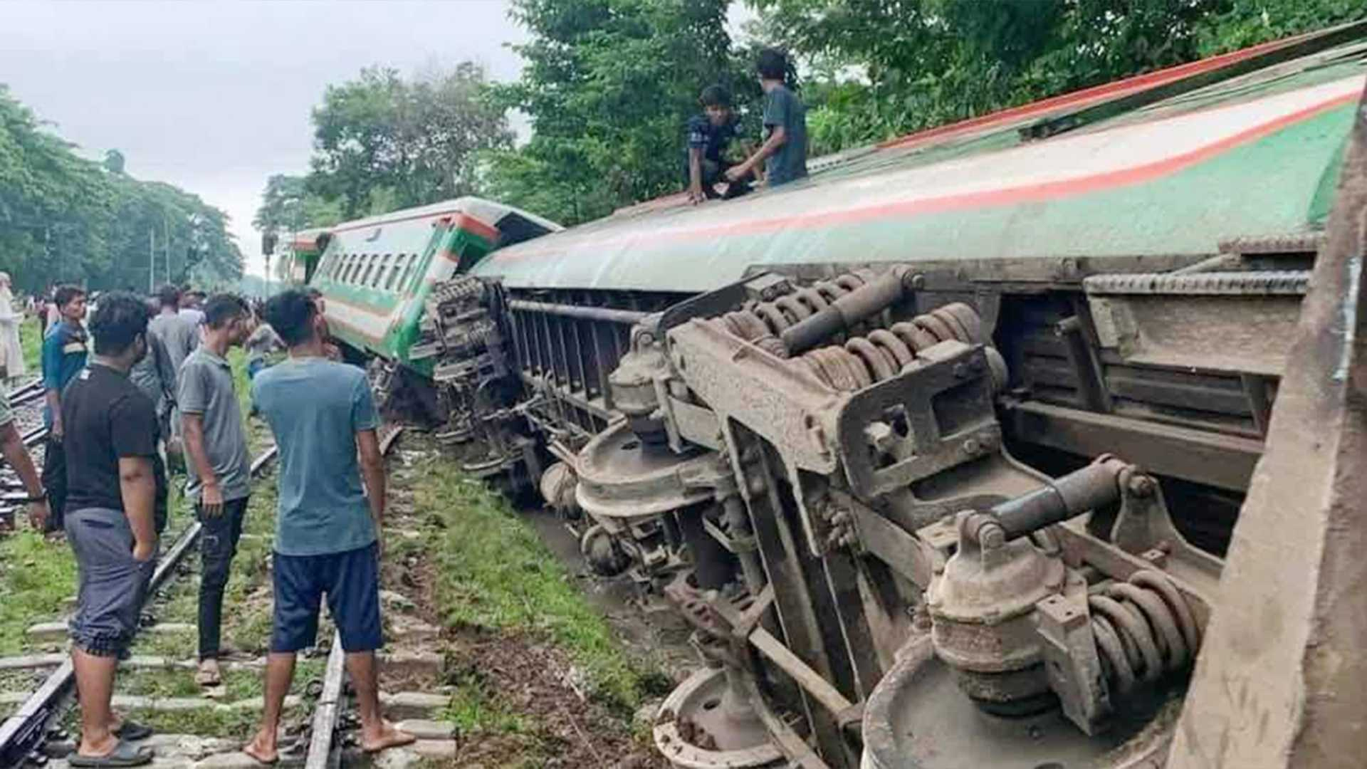 সিলেট-আখাউড়া রেলপথে মহা ঝুঁকি, এক সপ্তাহে ৪ বড় দুর্ঘটনা