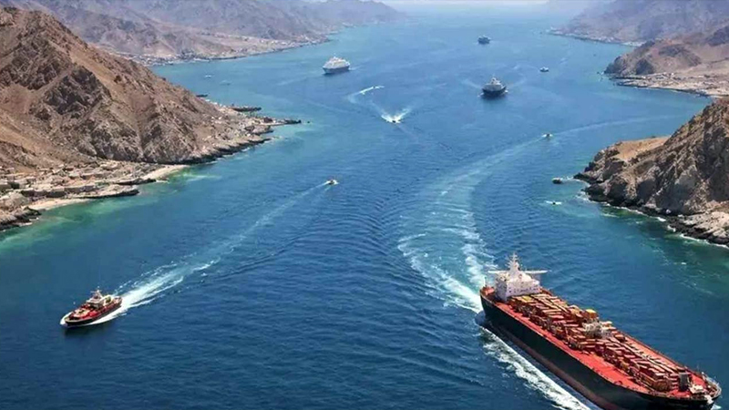 হরমুজ প্রণালিতে টোল আদায়ের অনুমতি