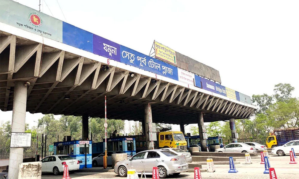 ২৪ ঘণ্টায় যমুনা সেতুতে ৫৩ হাজার যানবাহন পারাপার, টোল আদায় পৌনে চার কোটি টাকা