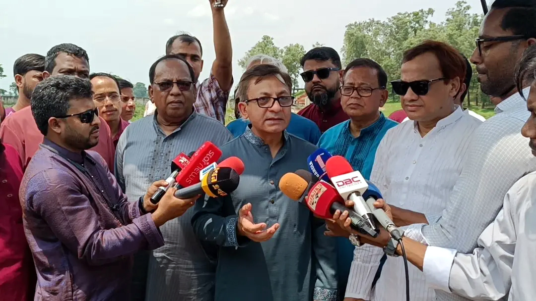 ‘বাণিজ্যচুক্তিতে দেশের স্বার্থবিরোধী ধারা থাকলে সংশোধনের সুযোগ আছে’