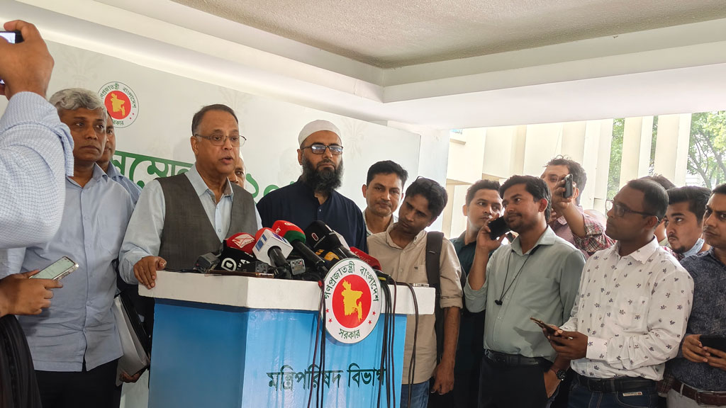 হাওরের পরিস্থিতি দেখতে সুনামগঞ্জে দুই মন্ত্রী