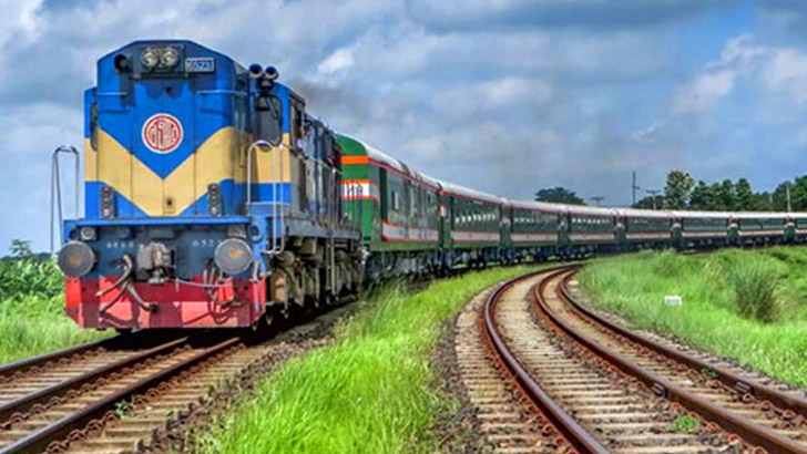 বিকাশ-নগদে টাকা নিয়ে উধাও: টিকিট প্রতারণা নিয়ে রেলওয়ের সতর্কতা