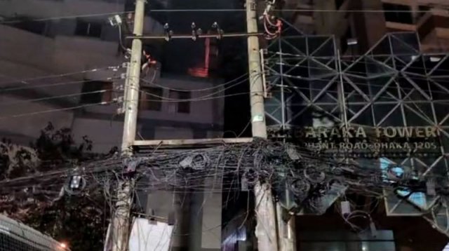 কাঁটাবনে বহুতল ভবনে আগুনে ২ জনের মৃত্যু