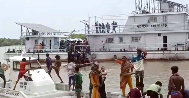 মোংলায় কোস্ট গার্ড স্টেশনে দুর্বৃত্তদের হামলা ও ভাঙচুর, আহত বেশ কয়েকজন সদস্য